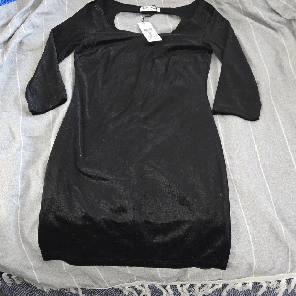Vero Moda Black Velvet Long Sleeve Scoop Dress